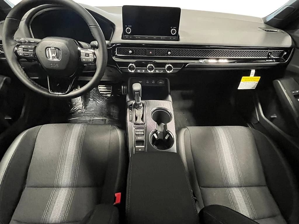 Honda Civic Hatchback Sport CVT 2026 — side view