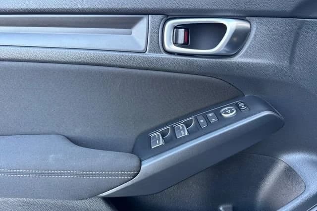 Honda Civic Hatchback Sport CVT 2026 — side view