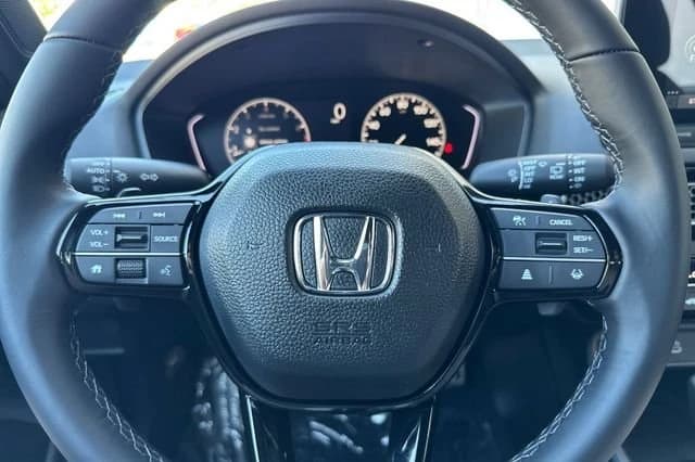 Honda Civic Hatchback Sport CVT 2026 — side view