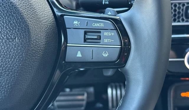 Honda Civic Hatchback Sport CVT 2026 — side view