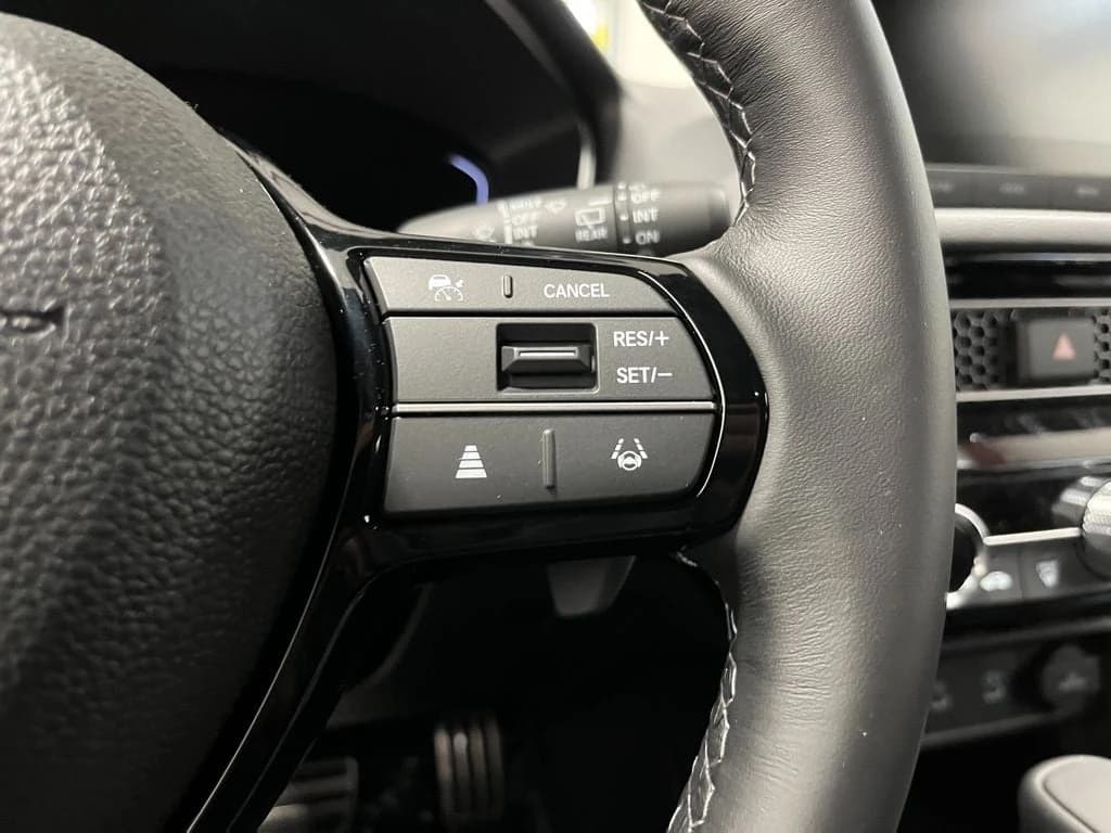 Honda Civic Hatchback Sport CVT 2026 — side view