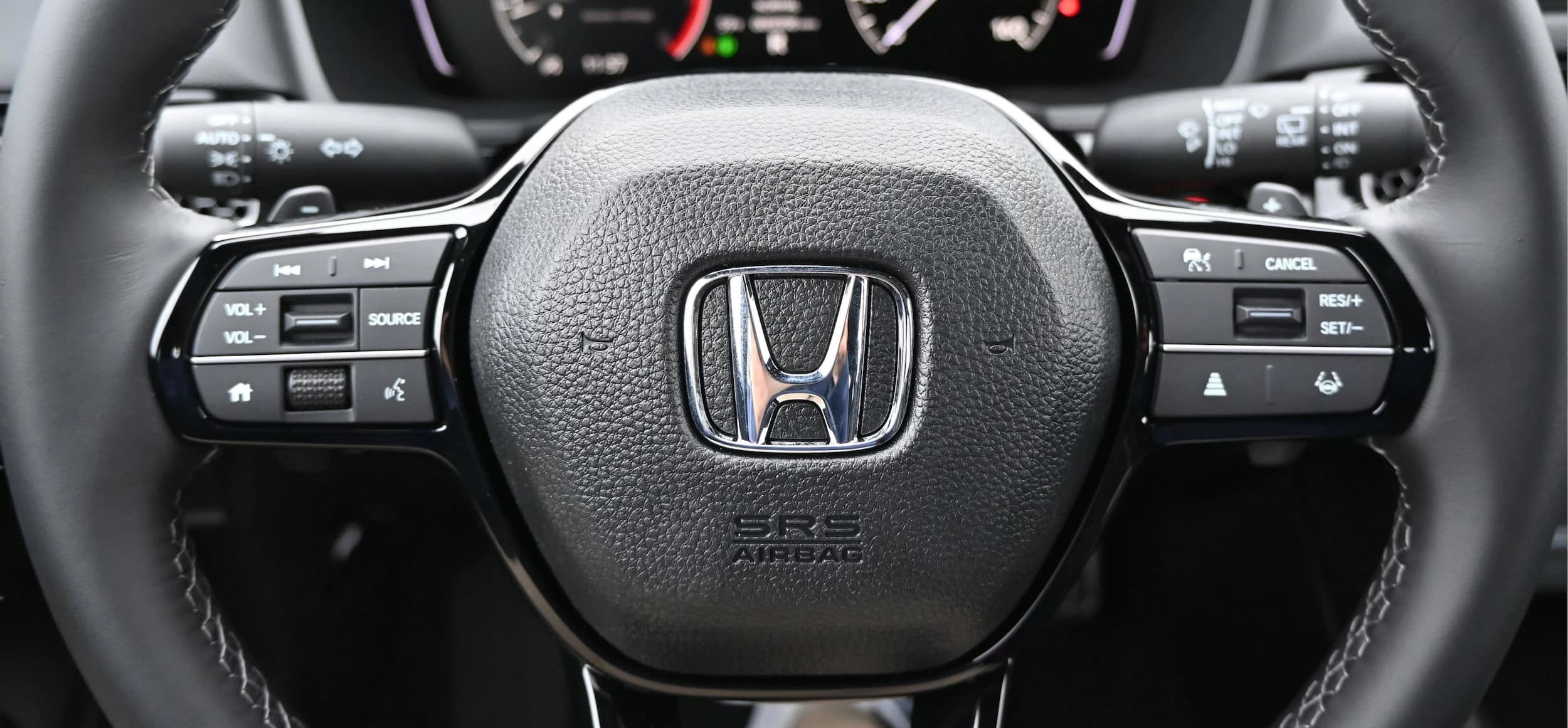 Honda Civic Hatchback Sport CVT 2026 — side view