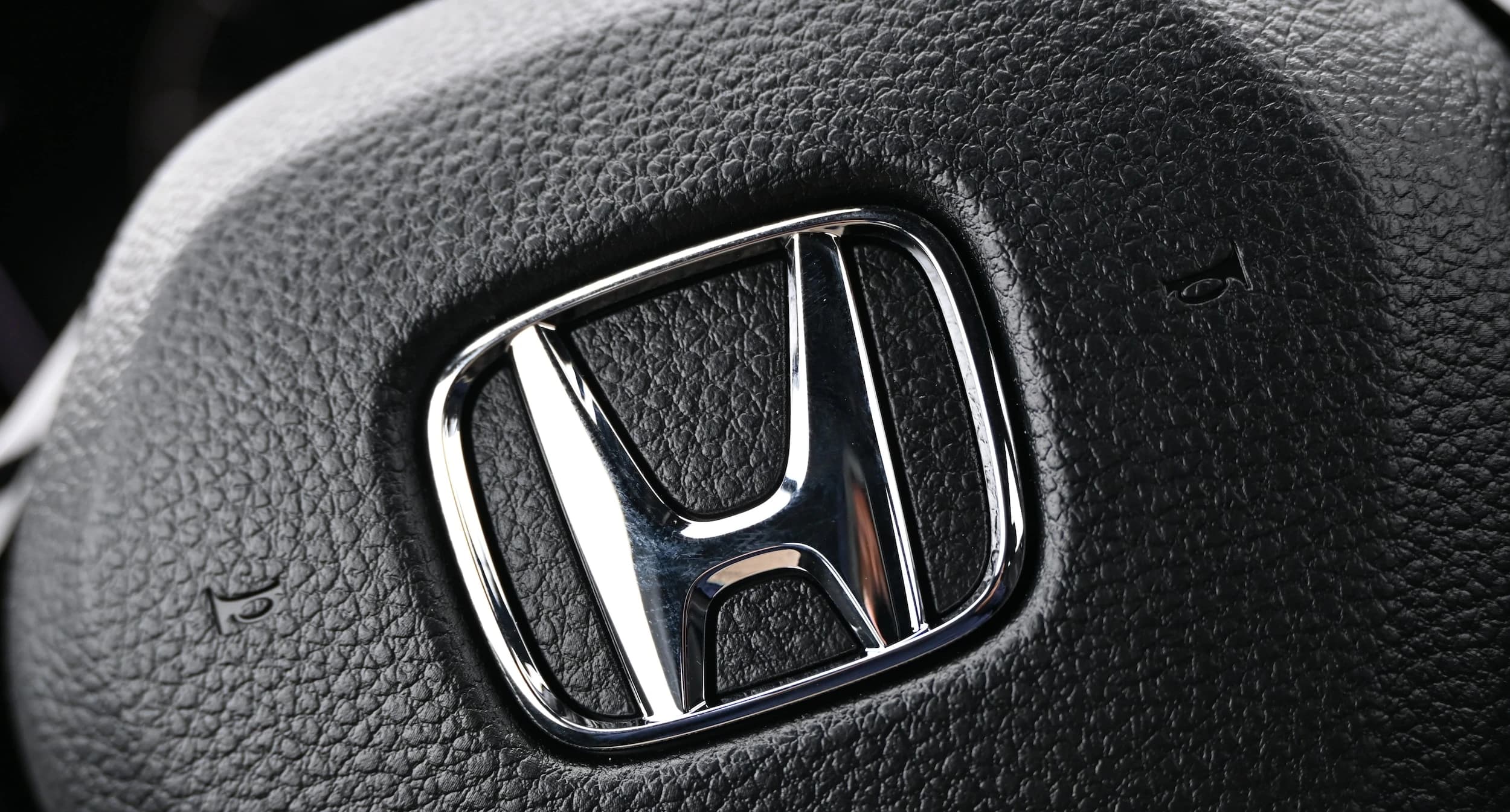 Honda Civic Hatchback Sport CVT 2026 — side view