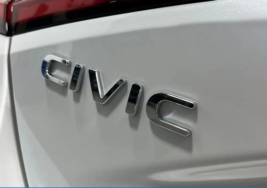 Honda Civic Hatchback Sport CVT 2026 — side view