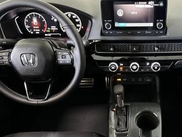 Honda Civic Hatchback Sport CVT 2026 — side view