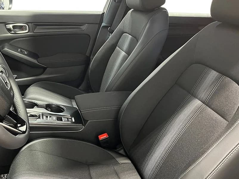 Honda Civic Hatchback Sport CVT 2026 — side view