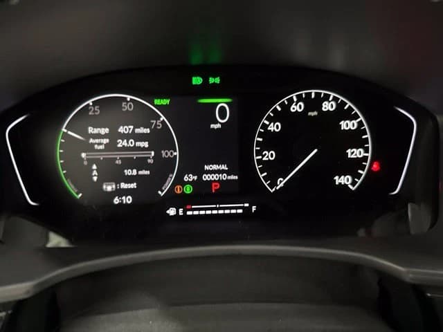 Honda Civic Hatchback Hybrid Sport CVT 2026 — side view