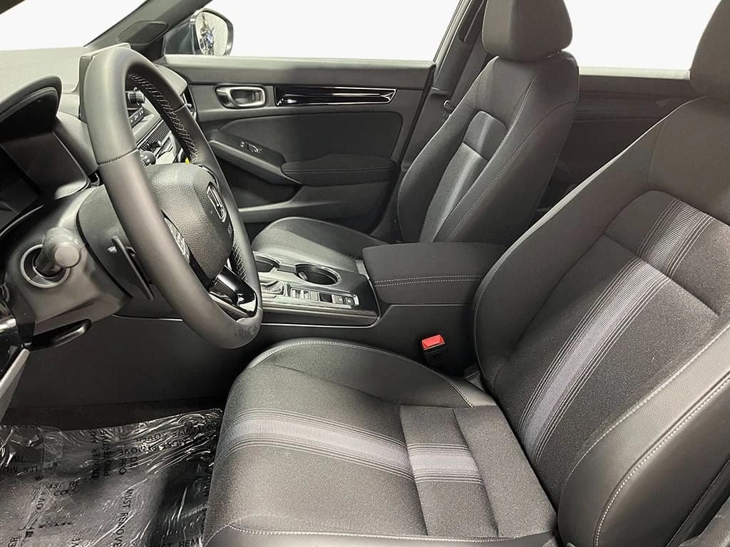 Honda Civic Hatchback Hybrid Sport CVT 2026 — side view