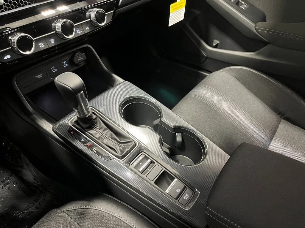 Honda Civic Hatchback Hybrid Sport CVT 2026 — side view