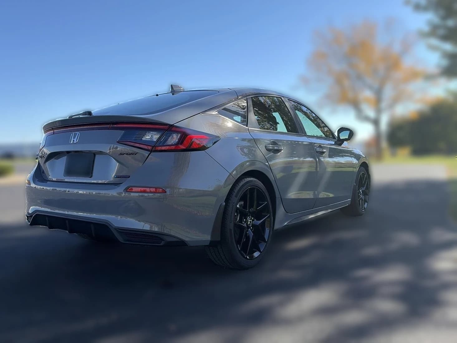 Honda Civic Hatchback Hybrid Sport CVT 2026 — side view