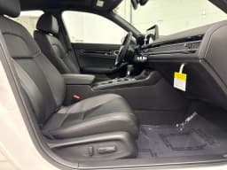 Honda Civic Hatchback Hybrid Sport Touring CVT 2026 — side view