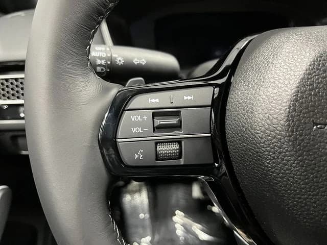 Honda Civic Hatchback Hybrid Sport Touring CVT 2026 — side view
