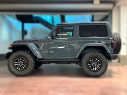 Jeep Wrangler Rubicon 2 Door 4x4 2025 — side view
