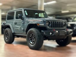 Jeep Wrangler Rubicon 2 Door 4x4 2025 — side view