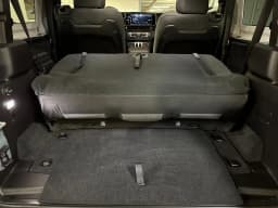Jeep Wrangler Rubicon 2 Door 4x4 2025 — side view