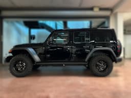 Jeep Wrangler Willys 4 Door 4x4 2025 — side view