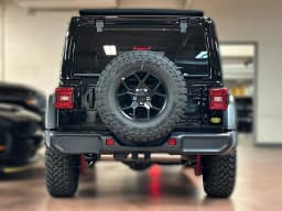 Jeep Wrangler Willys 4 Door 4x4 2025 — side view
