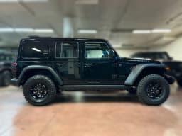 Jeep Wrangler Willys 4 Door 4x4 2025 — side view