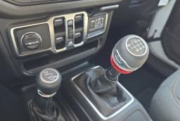 Jeep Wrangler California Edition 4 Door 4x4 2026 — side view