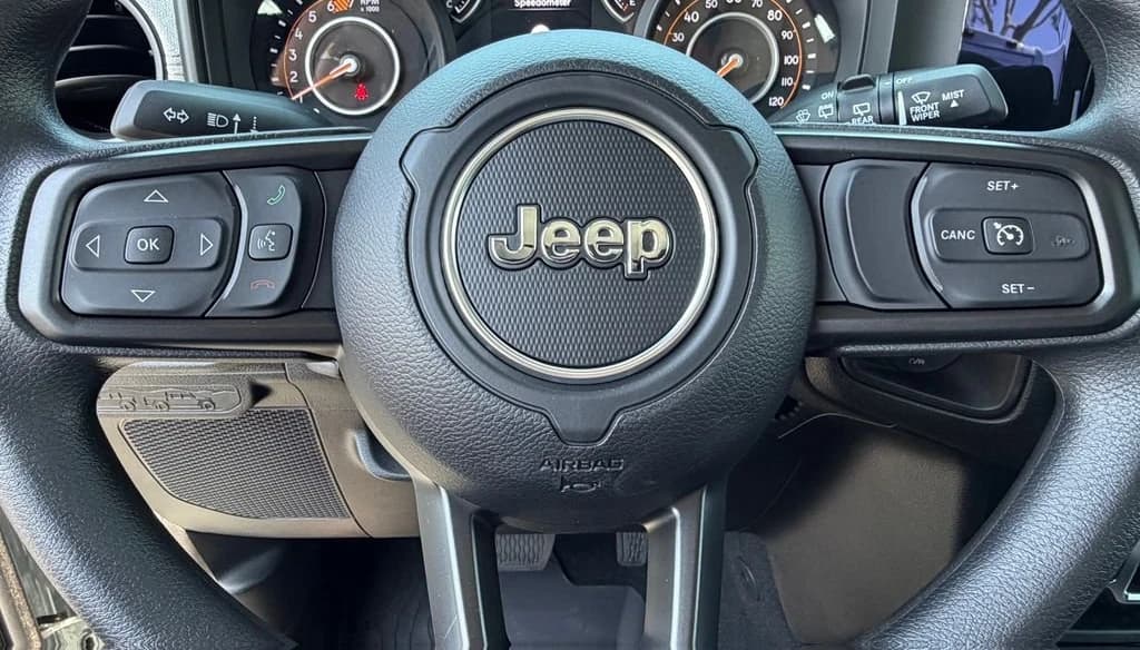 Jeep Wrangler Sport 4 Door 4x4 2026 — side view