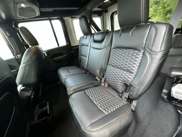 Jeep Wrangler Sport S 4 Door 4x4 2025 — side view