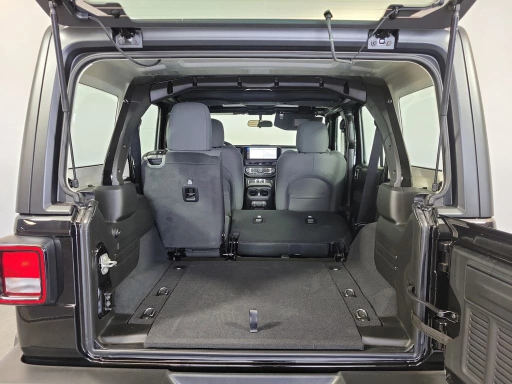 Jeep Wrangler Sport 4 Door 4x4 2026 — side view