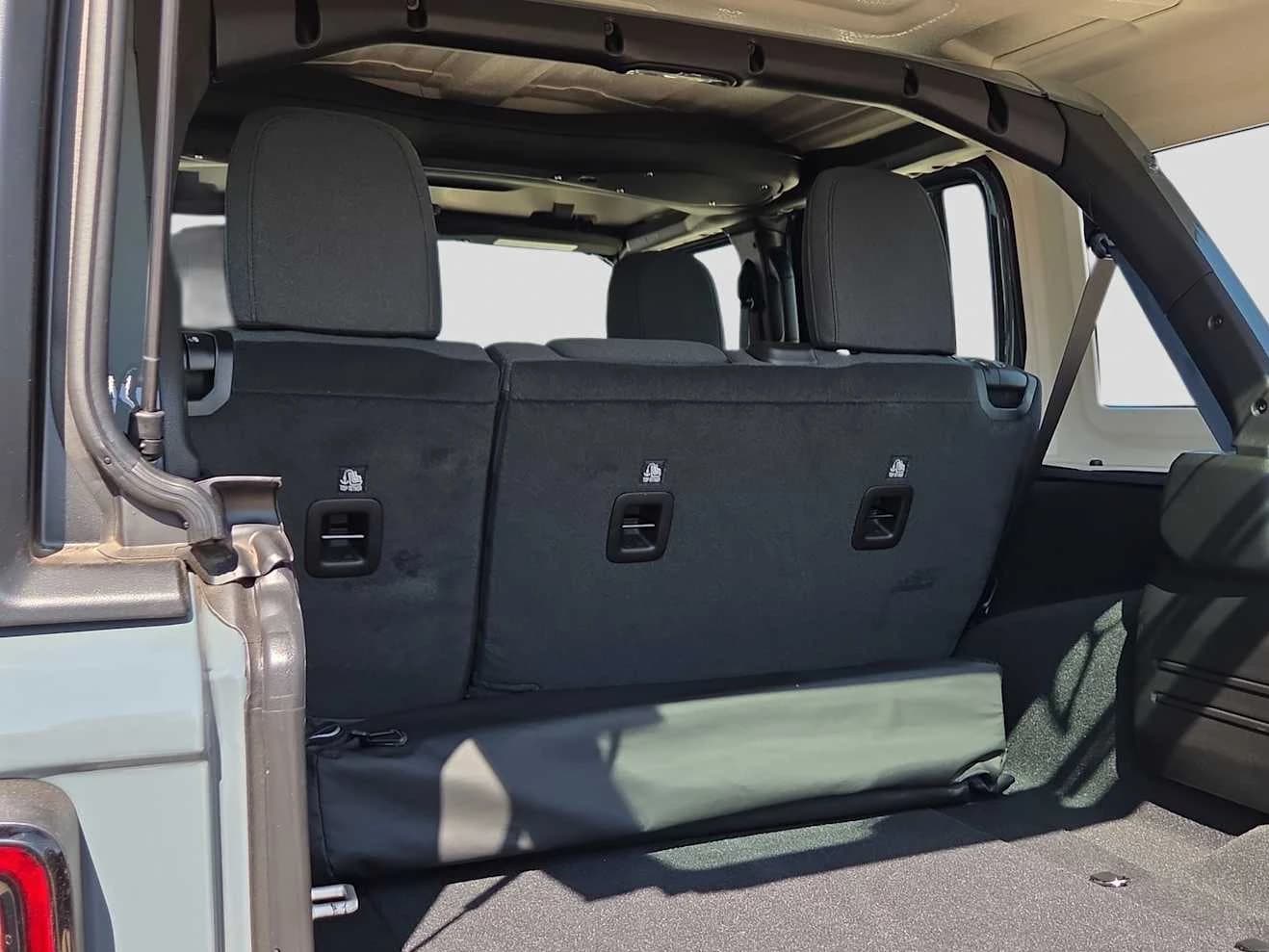 Jeep Wrangler Sport 4 Door 4x4 2026 — side view