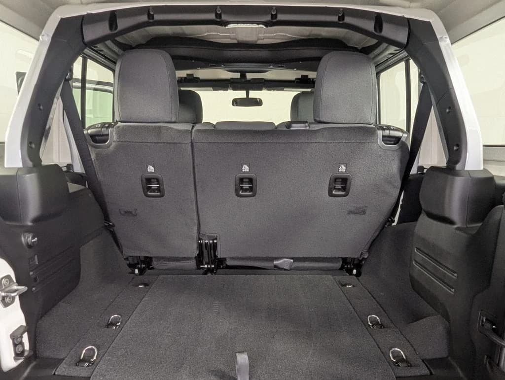Jeep Wrangler Sport 4 Door 4x4 2026 — side view