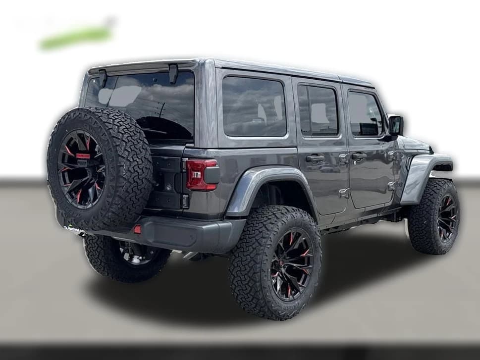 Jeep Wrangler Sahara 4 Door 4x4 2025 — side view