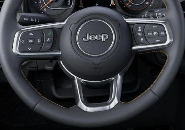 Jeep Wrangler Sahara 4 Door 4x4 2027 — side view