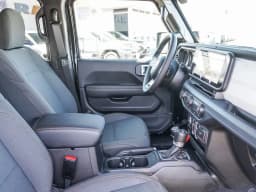 Jeep Wrangler Sahara 4 Door 4x4 2025 — side view