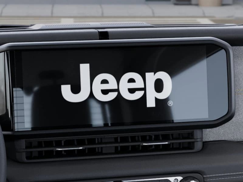 Jeep Wrangler Sahara 4 Door 4x4 2025 — side view