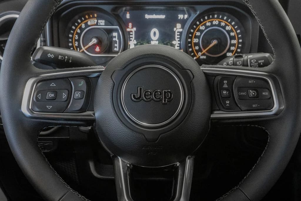Jeep Wrangler Sahara 4 Door 4x4 2027 — side view