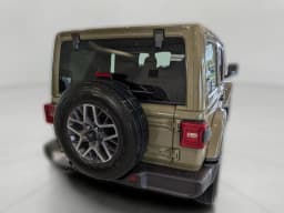 Jeep Wrangler Sahara 4 Door 4x4 2026 — side view