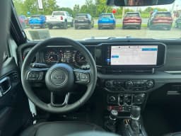 Jeep Wrangler Rubicon 4 Door 4x4 2026 — side view