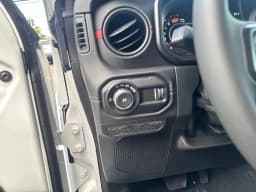 Jeep Wrangler Rubicon 4 Door 4x4 2026 — side view