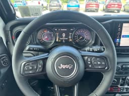 Jeep Wrangler Rubicon 4 Door 4x4 2026 — side view