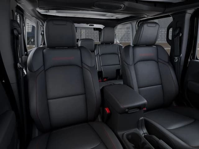 Jeep Wrangler Rubicon 4 Door 4x4 2026 — side view