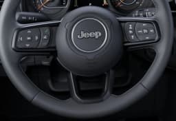 Jeep Wrangler Rubicon 4 Door 4x4 2026 — side view