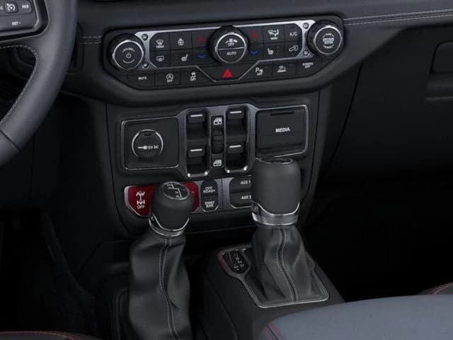 Jeep Wrangler Rubicon 4 Door 4x4 2026 — side view