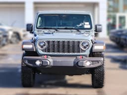 Jeep Wrangler Rubicon 4 Door 4x4 2026 — side view