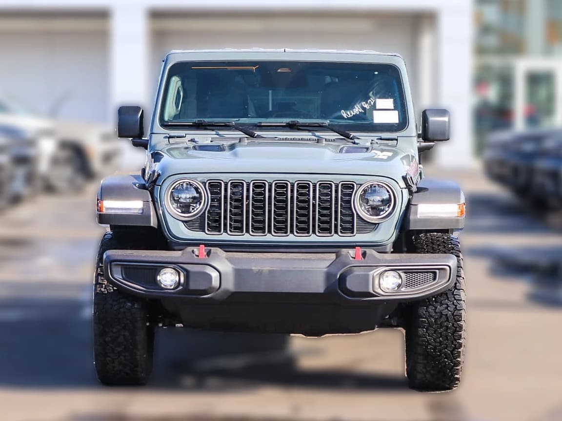Jeep Wrangler Rubicon 4 Door 4x4 2026 — side view