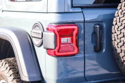 Jeep Wrangler Rubicon 4 Door 4x4 2026 — side view
