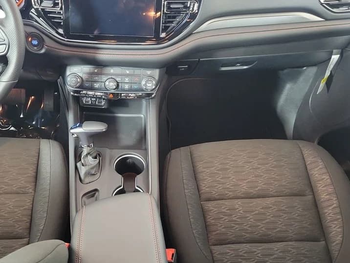 Dodge Durango GT RWD 2026 — side view