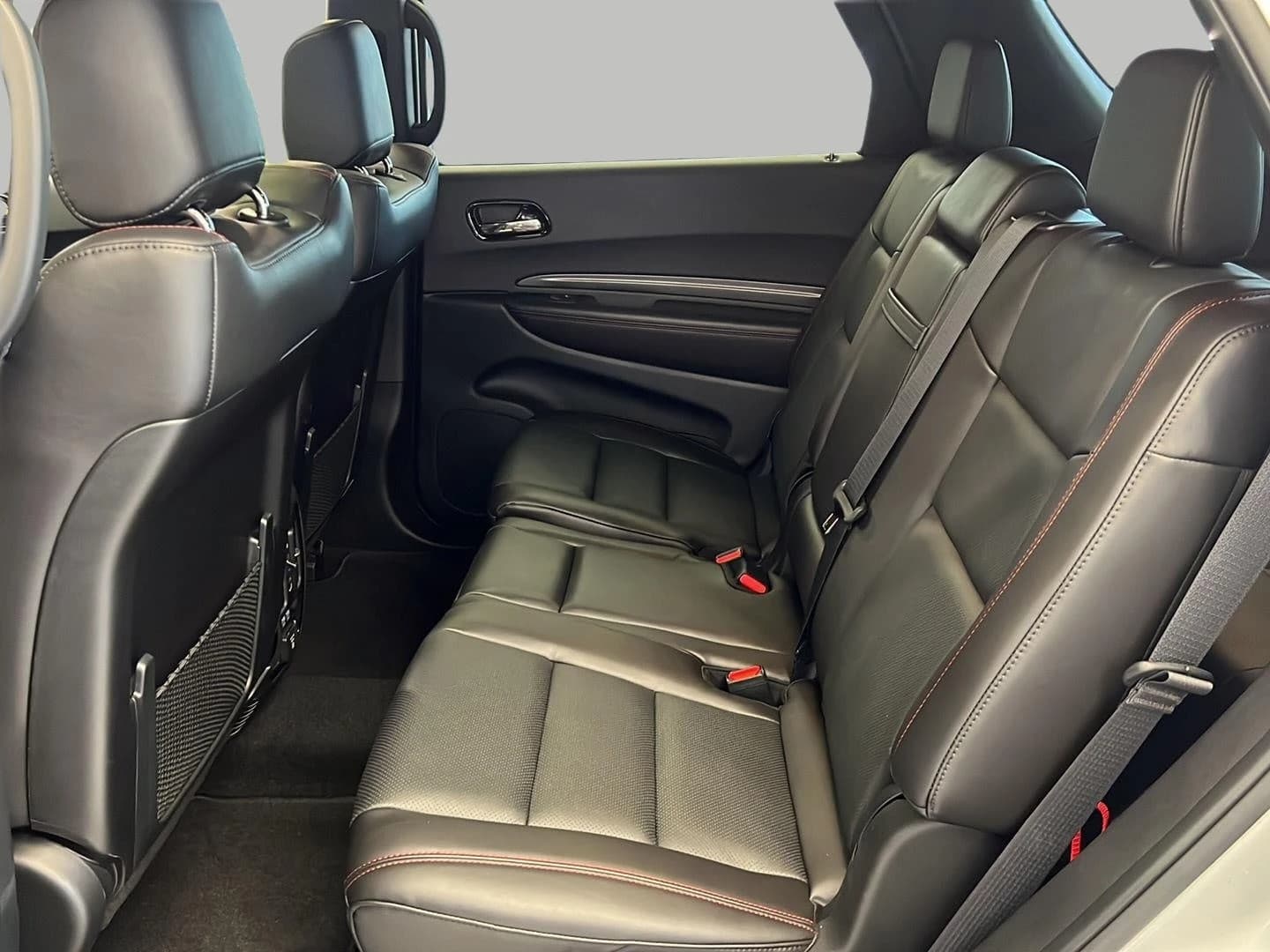 Dodge Durango GT Plus AWD 2026 — side view