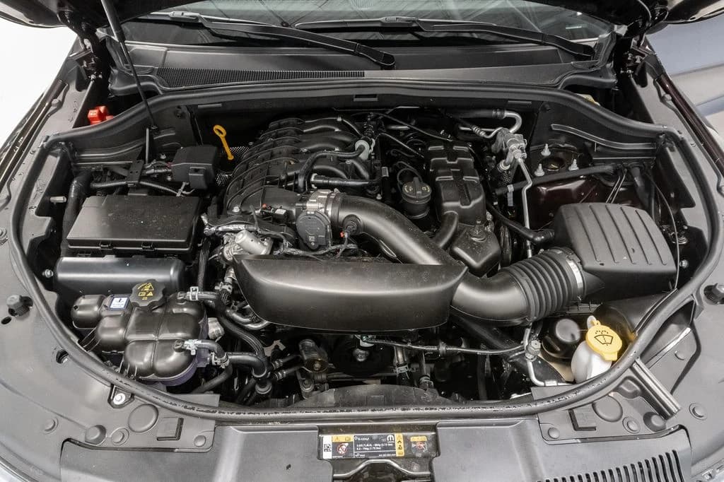 Dodge Durango GT Plus AWD 2026 — side view