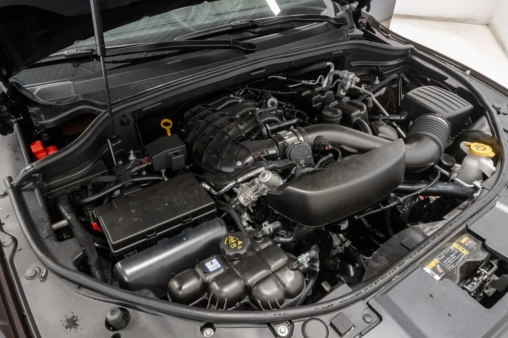 Dodge Durango GT Plus AWD 2026 — side view