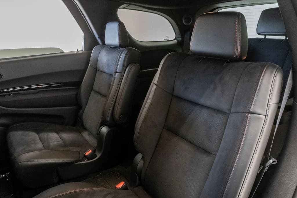 Dodge Durango GT Plus AWD 2026 — side view