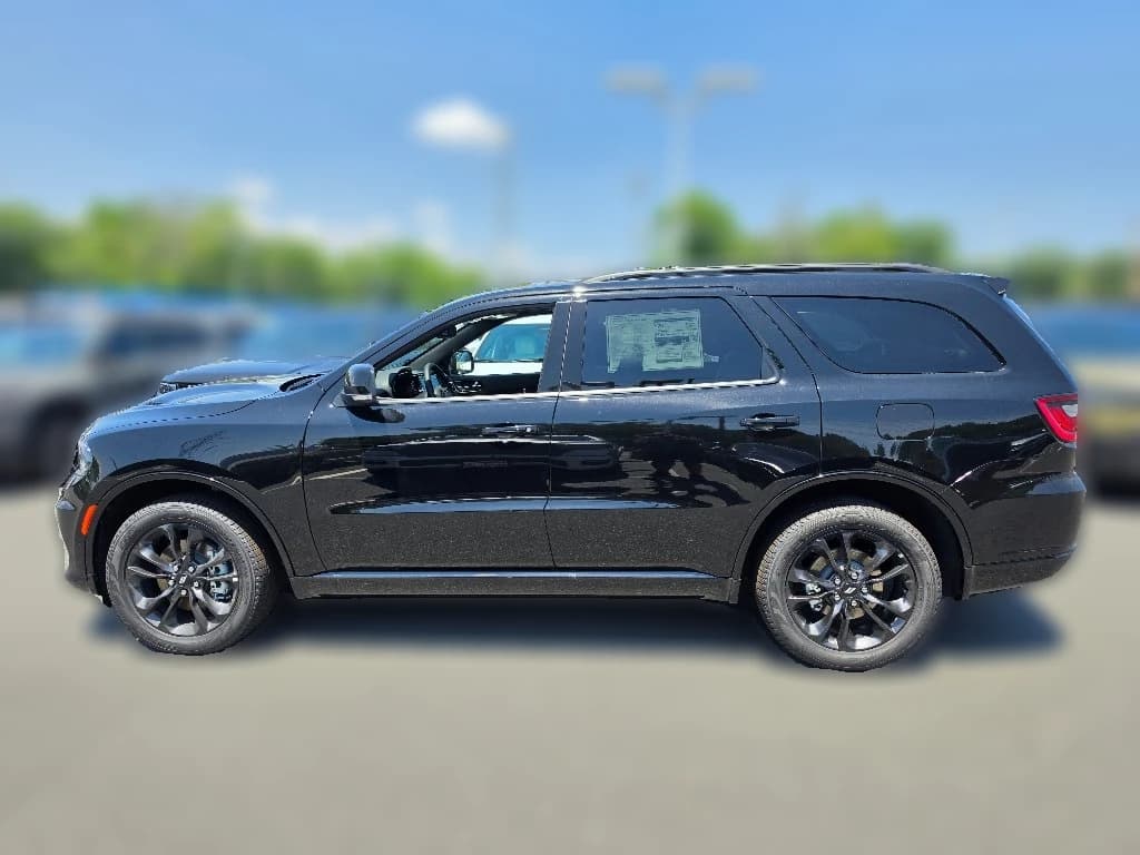 Dodge Durango GT Plus AWD 2026 — side view