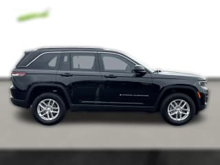 Jeep Grand Cherokee Laredo X 4x2